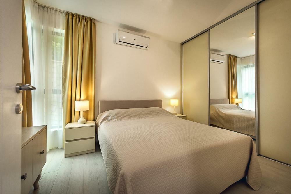 Adria Lux Apartmens 2 Sveti Stefan Exterior foto