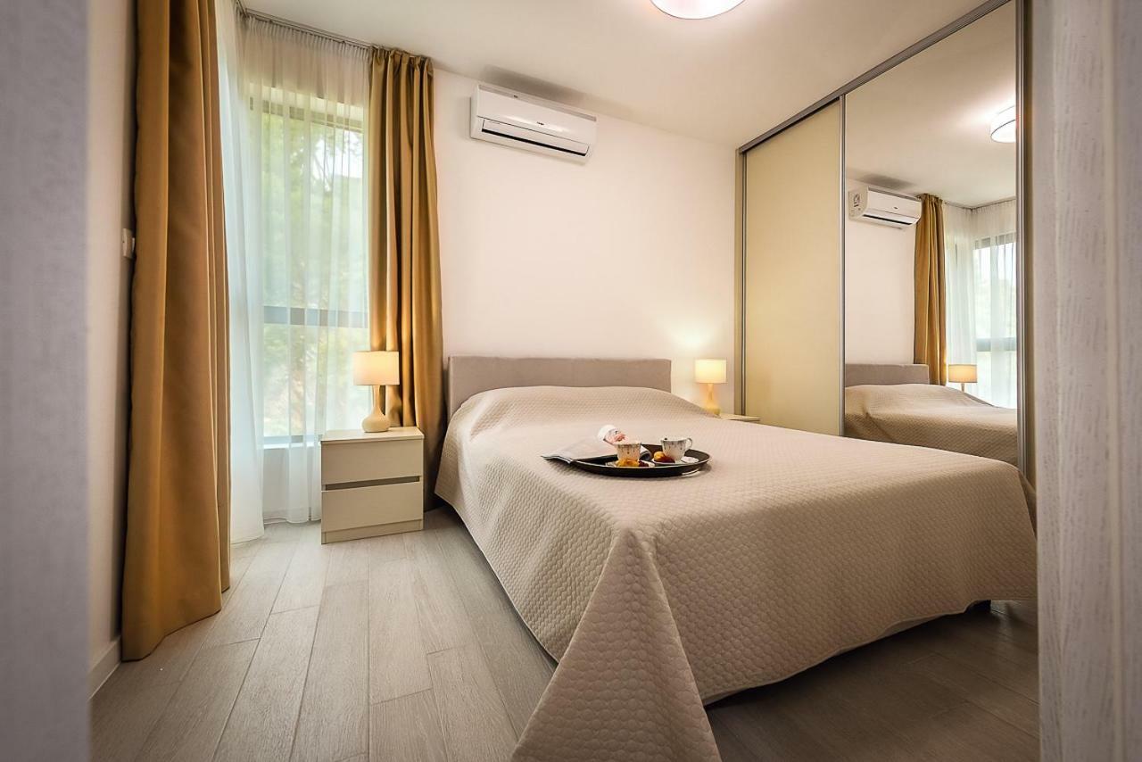 Adria Lux Apartmens 2 Sveti Stefan Exterior foto